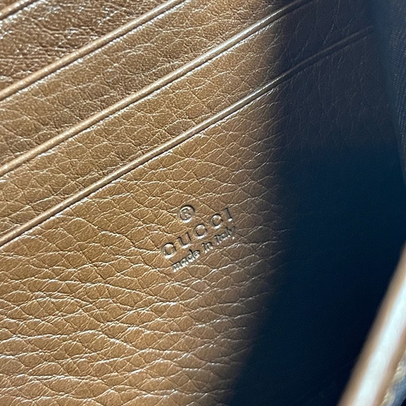 Gucci Marmont GG Compact Chain Wallet Black Leather - Picture 6 of 6